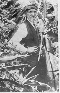 Wragge in his later years in the gardens at Birkenhead